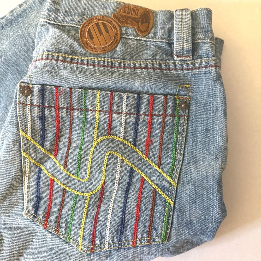 Nu Wear Mens Baggy Denim Shorts Blue Rainbow Embroidery Jorts Size 34 90s Y2K - Picture 11 of 11